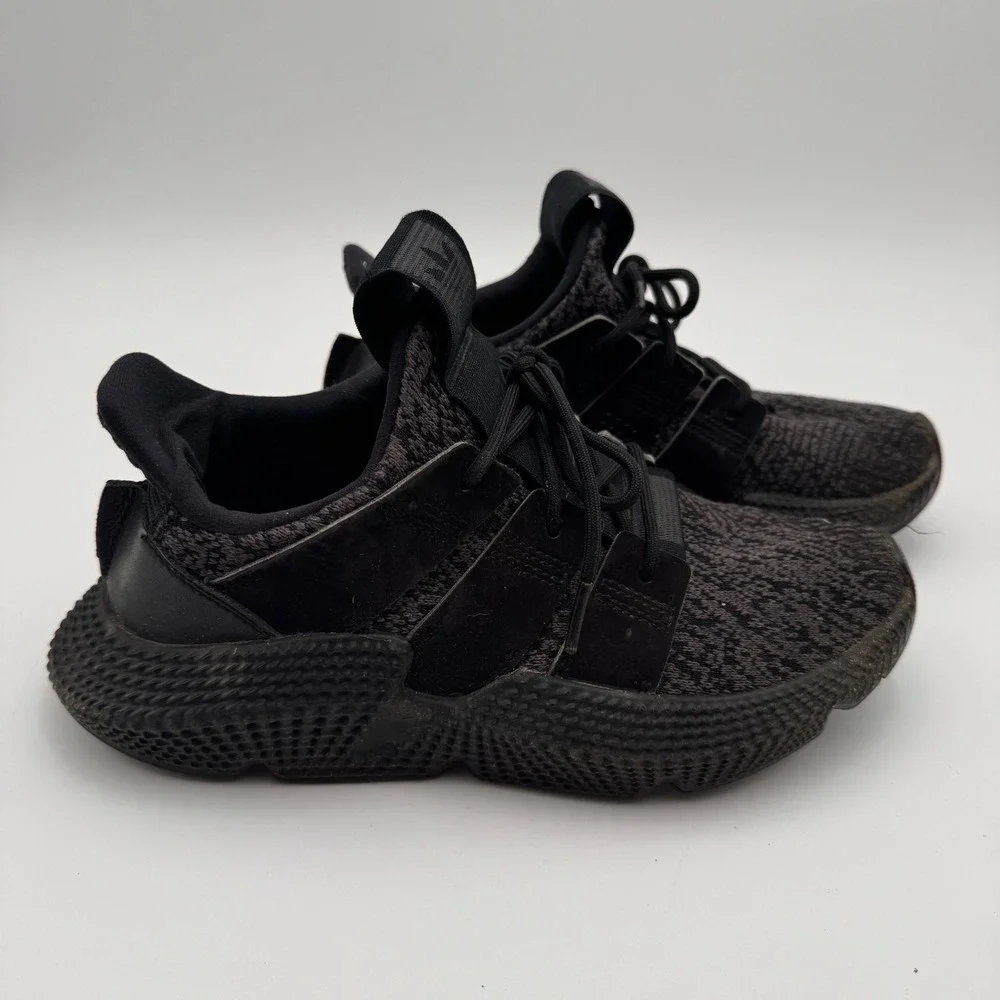 Adidas Prophere Core Black Carbon Knit Sneakers CQ2126 Mens 5.5 Womens 6.5